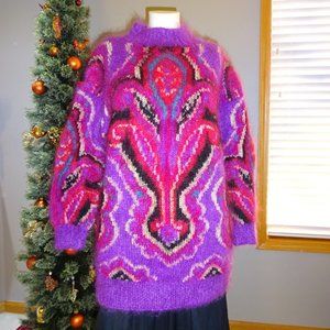 '80s vintage sweater dress. Fun abstract design, mostly purple, women's size S